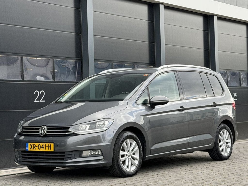 Volkswagen Touran 1.6 TDI Navi Camera * 7-PERS * Euro-6, Euro 6, Bedrijf, 1483 kg, 154 €/maand