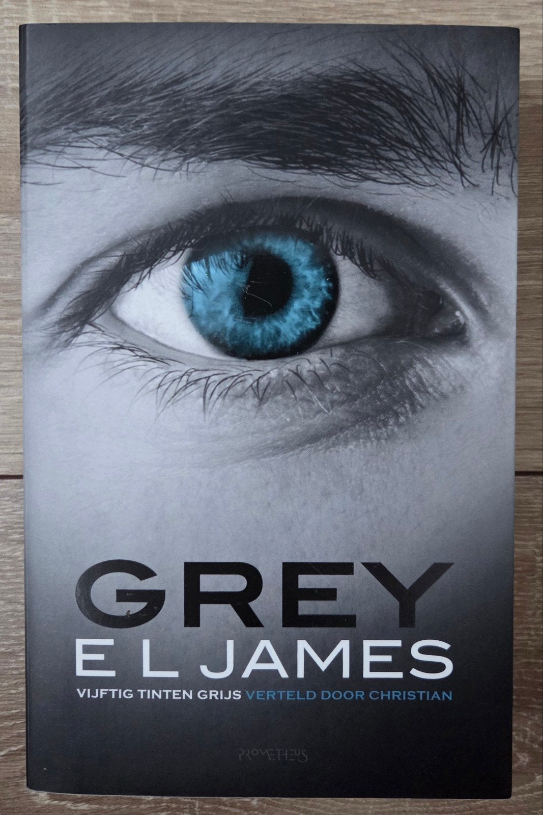 E.L. James - Grey, Ophalen of Verzenden, Zo goed als nieuw, E.L. James