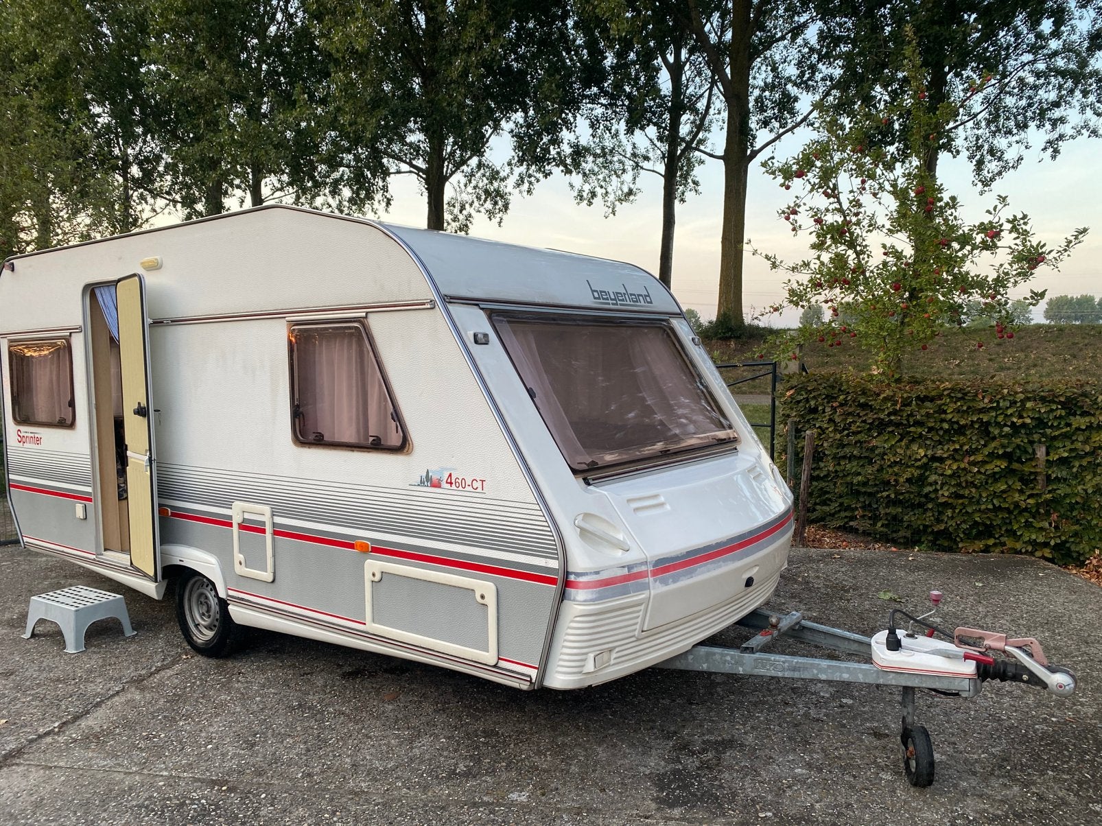 Beyerland 460, Rondzit, 750 - 1000 kg, Particulier, 4 tot 5 meter