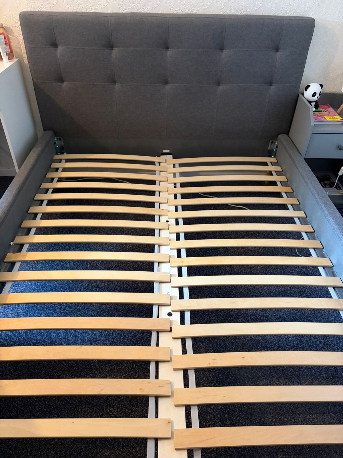 Tweepersoonsbed 140x200 cm met matras en lattenbodem, Huis en Inrichting, Slaapkamer | Bedden, Ophalen, Gebruikt, Tweepersoons