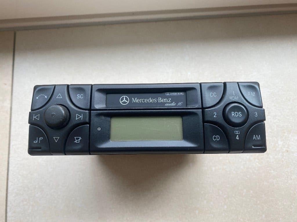 Mercedes-Benz Becker Audio10 autoradio, Auto diversen, Ophalen of Verzenden, Zo goed als nieuw