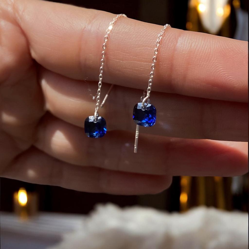 Oorbellen saffier zilver 925 (getest), Sieraden, Tassen en Uiterlijk, Oorbellen, Hangers, Blauw, Ophalen of Verzenden, Zo goed als nieuw