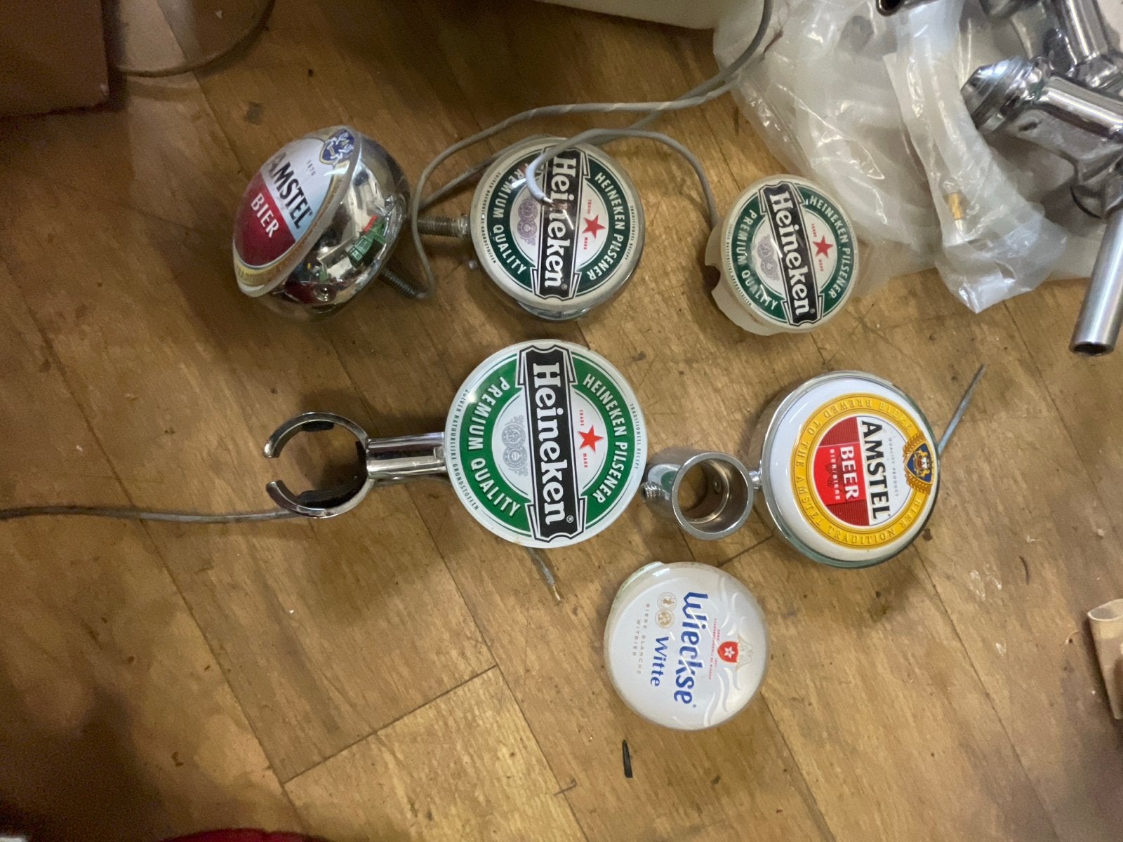 Bier tapknoppen Heineken, Amstel en Wieckse Witte, Verzamelen, Biermerken, Ophalen of Verzenden, Gebruikt, Overige typen, Heineken