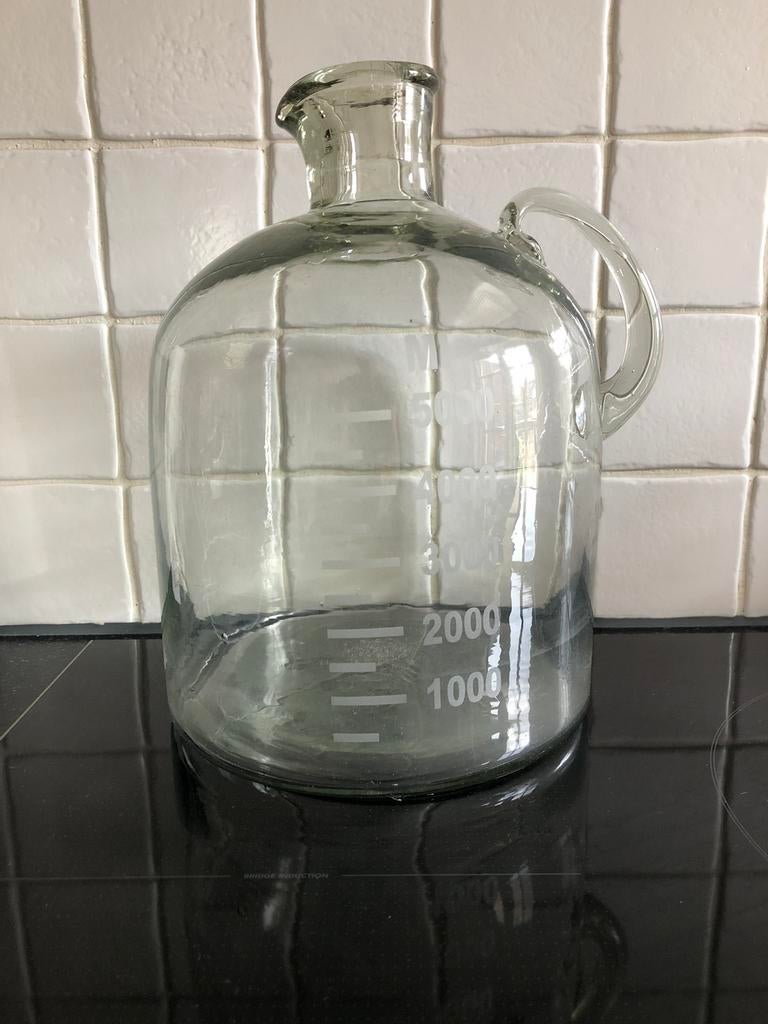 Vt wonen woonaccessoires. glazen vaas/fles. Koopje €10, Ophalen, Overige kleuren, Minder dan 50 cm, Glas
