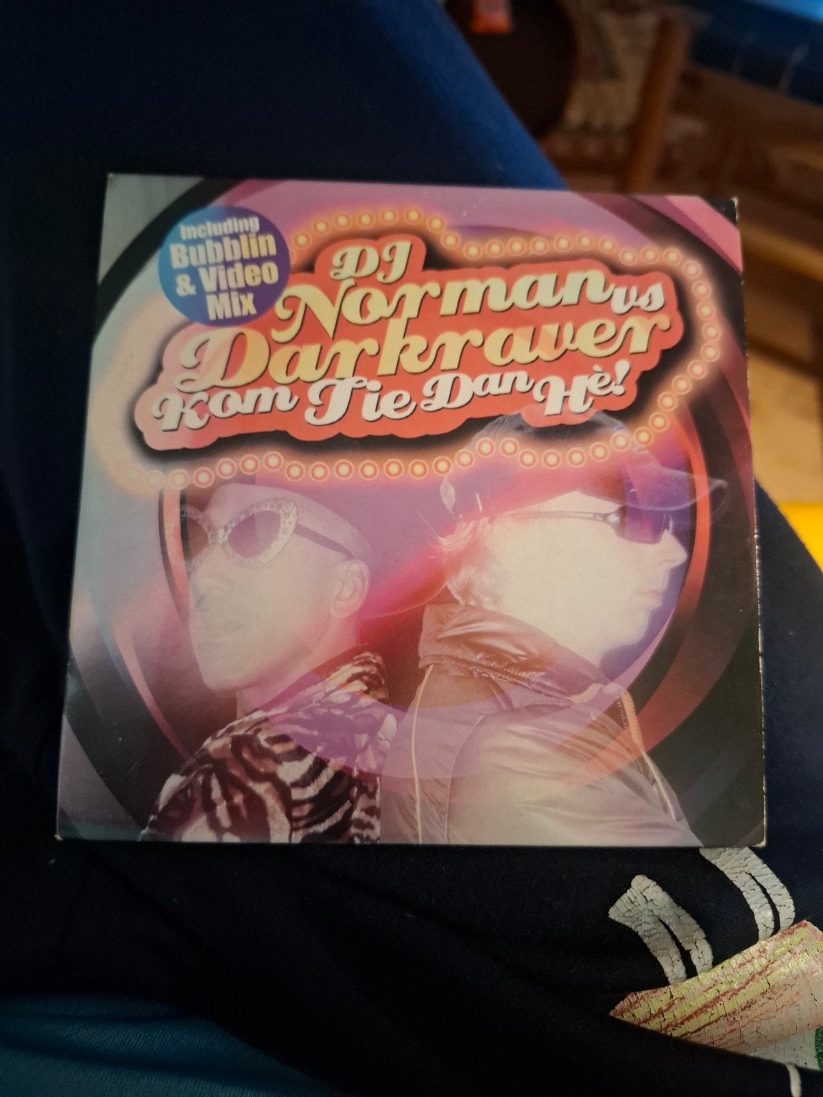 DJ Norman vs Darkraver - Kom Tie Dan Hè! CD Single, Dance, Ophalen of Verzenden, Zo goed als nieuw, Single