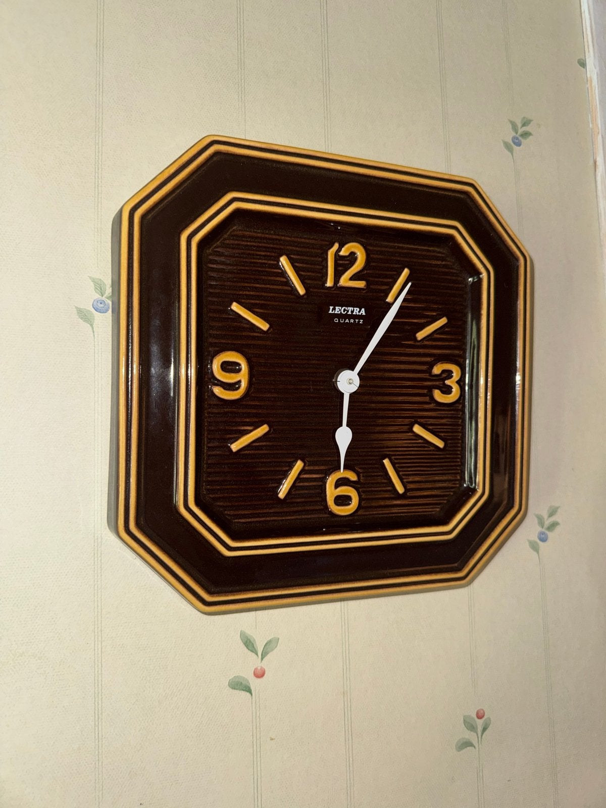Vintage W Germany Lectra Quartz Wandklok, Ophalen of Verzenden