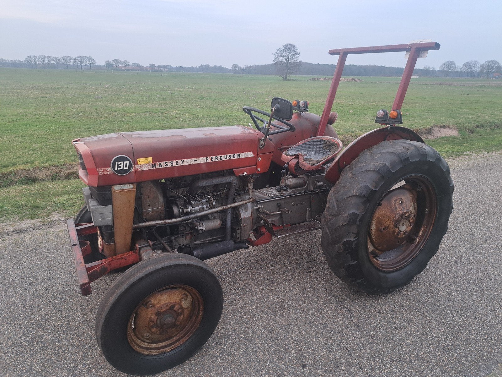 massey ferguson 130 tractor trekker landbouw agrarisch MF 35, Ophalen, Gebruikt, Tot 2500, Tot 80 Pk