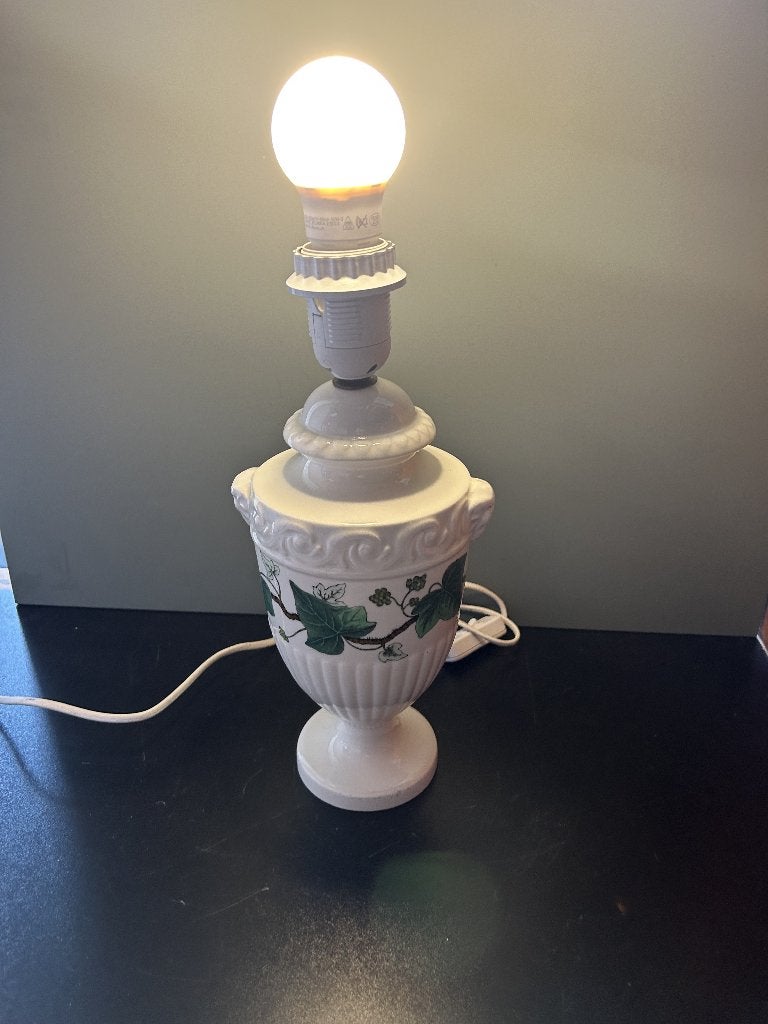 Wedgewood napoleon ivy tafellamp, Ophalen of Verzenden, Gebruikt