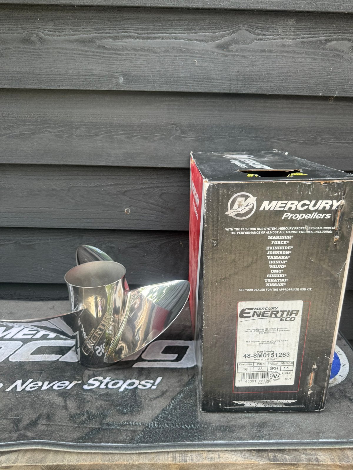 Mercury propeller Enertia ECO 23P  RH, Watersport en Boten, Ophalen of Verzenden, Nieuw, Motor en Techniek, Motorboot