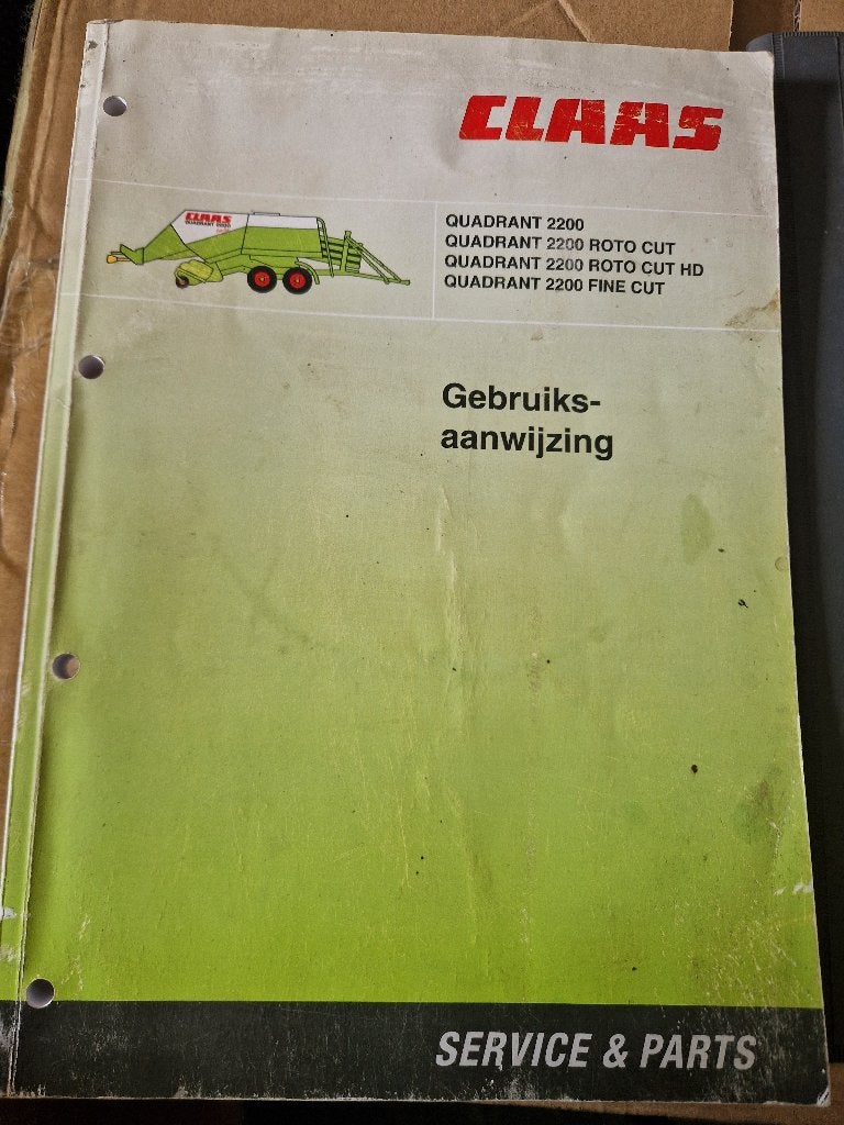 Claas quadrant onderdelen boek en gebruiks handleiding, Ophalen