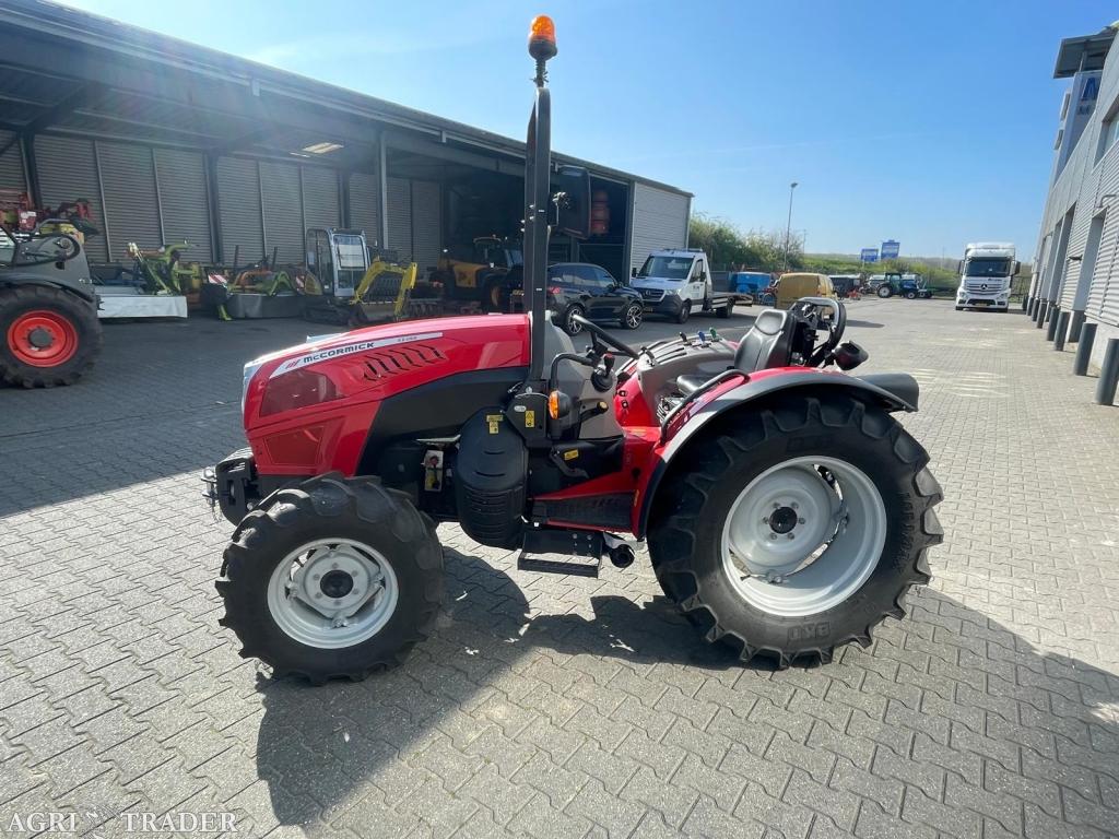 Mc Cormick X2.055 smalspoor tractor, Ophalen, Tot 80 Pk, Niet opgegeven, -