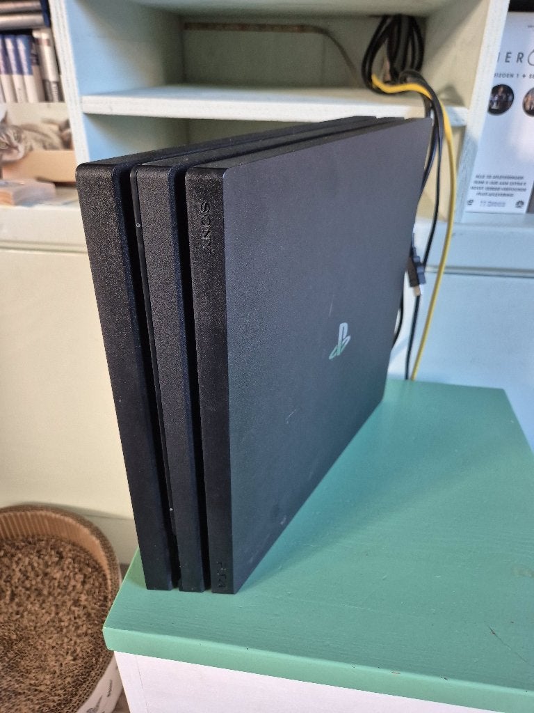 Playstation 4 pro, Spelcomputers en Games, Ophalen of Verzenden, Zonder controller, Pro, 500 GB