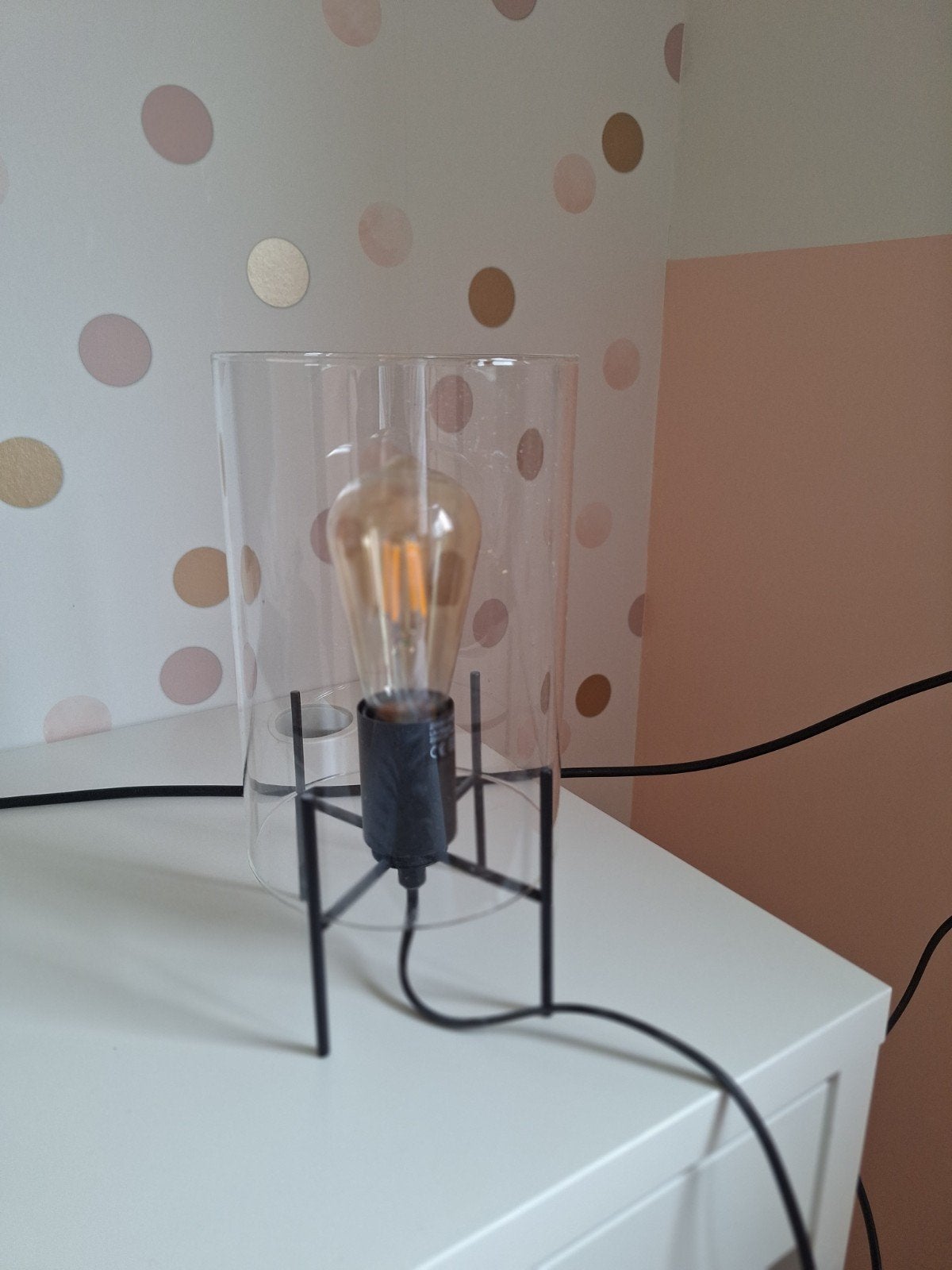 Moderne tafellamp met glazen kap en Edison gloeilamp, Ophalen, Overige merken, E27 (groot), Zwart