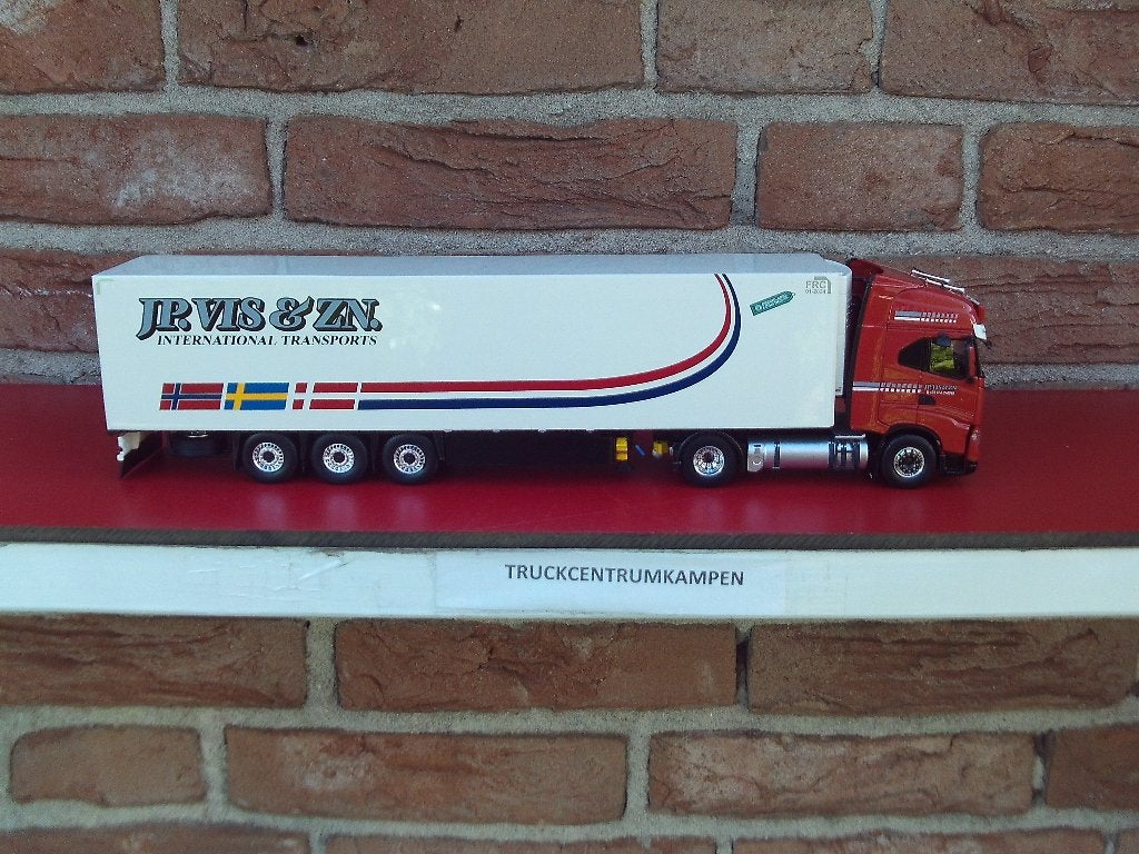 Tekno  Iveco  S - Way  van  J. P. Vis  &  Zn.