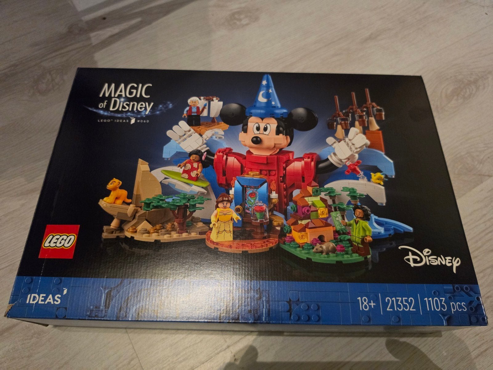 Lego Ideas 21352 Magic of Disney - Zo goed als nieuw, Lego, Ophalen of Verzenden, Zo goed als nieuw, Compleet