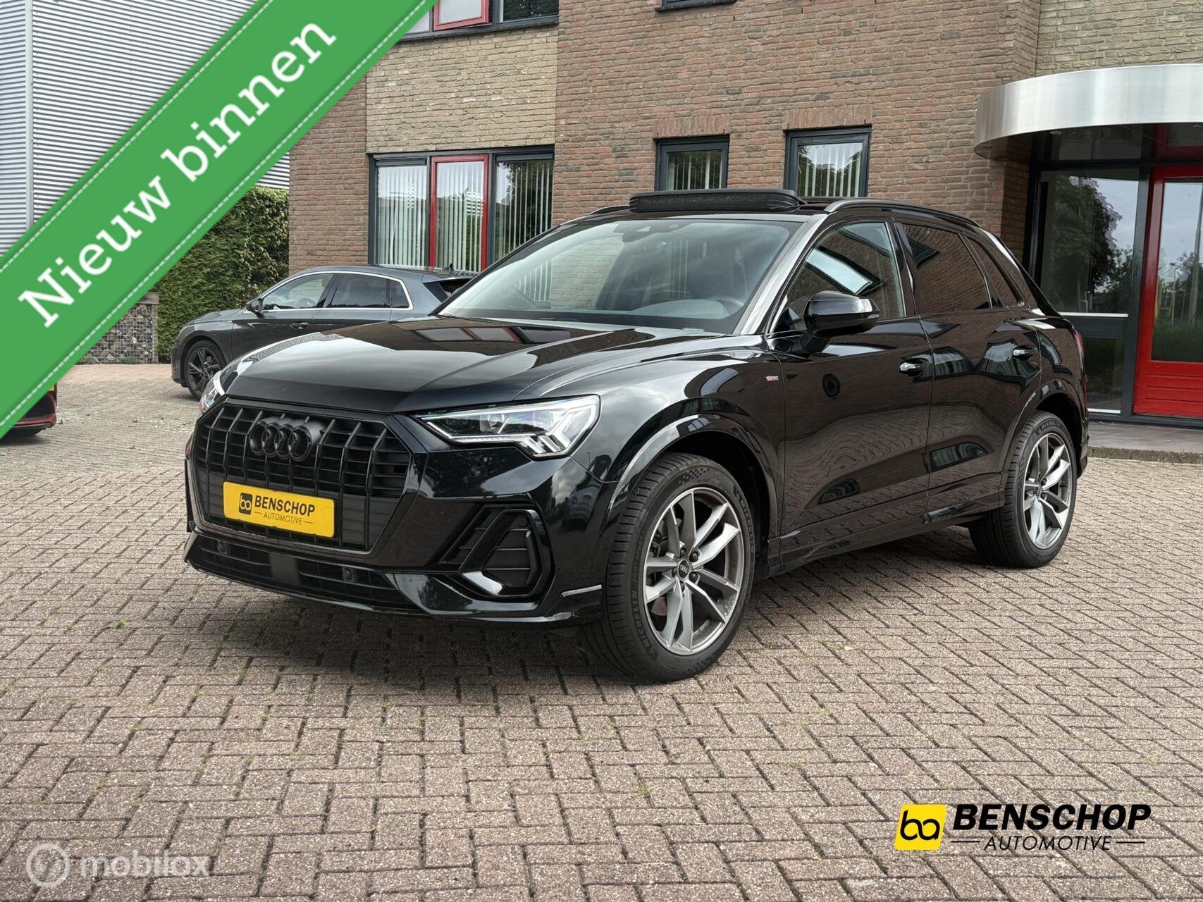 Audi Q3 35 TFSI S-line Panodak Alcantara Leer Navi Carplay C, Auto's, Audi, 15 km/l, 1498 cc, 4 cilinders, 150 pk