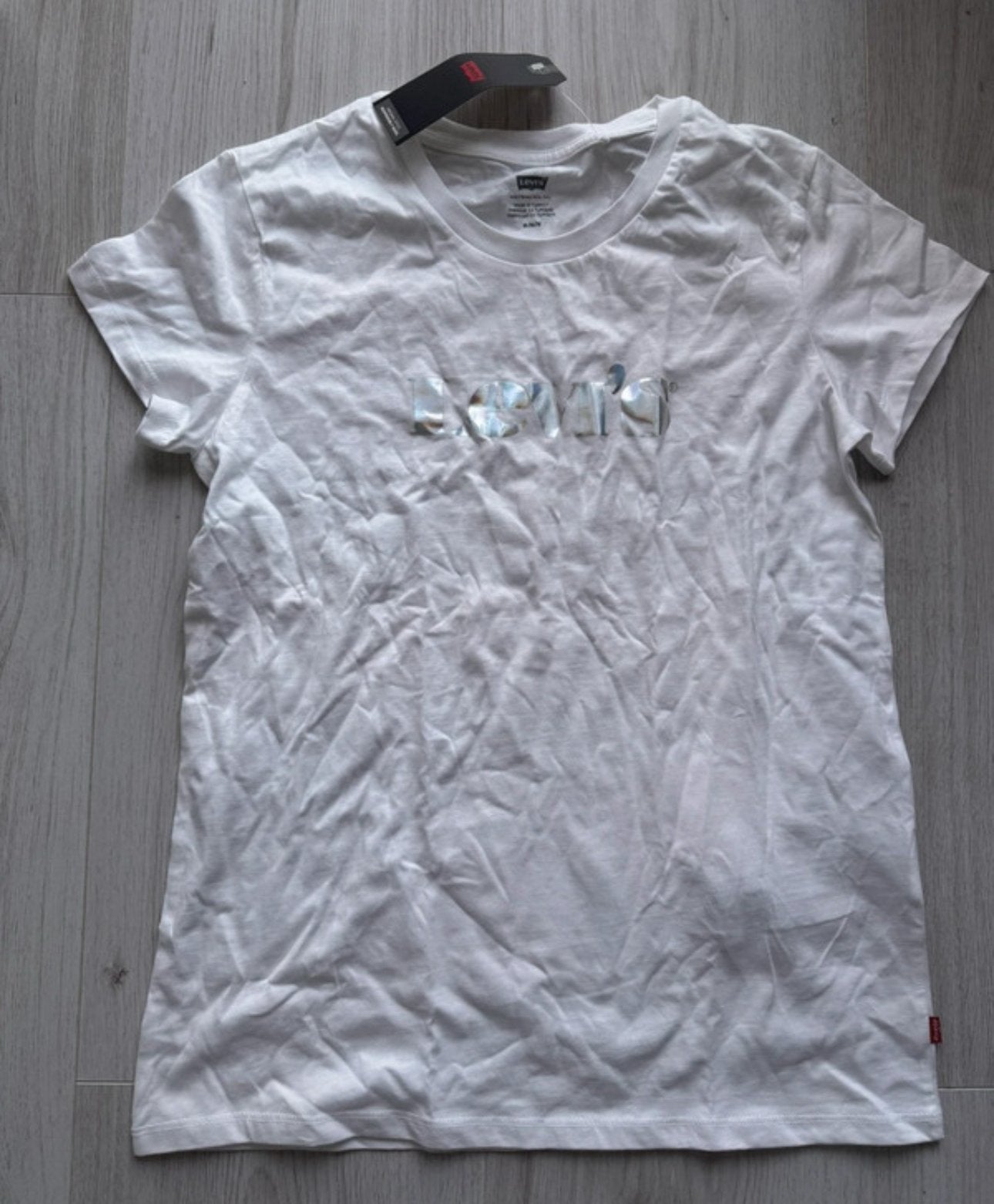 Nieuw wit t shirt van Levi’s met kaartjes maat M, Kleding | Dames, Maat 38/40 (M), Wit, Nieuw, Ophalen of Verzenden