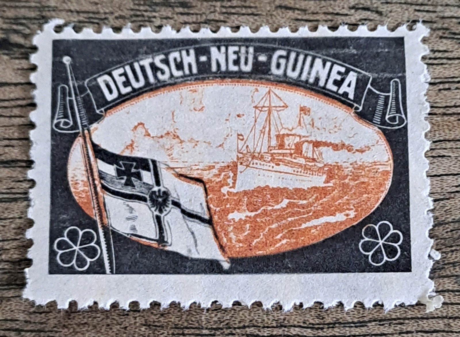 Duits Nieuw-Guinea sluitzegel met schip en vlag, Ophalen of Verzenden