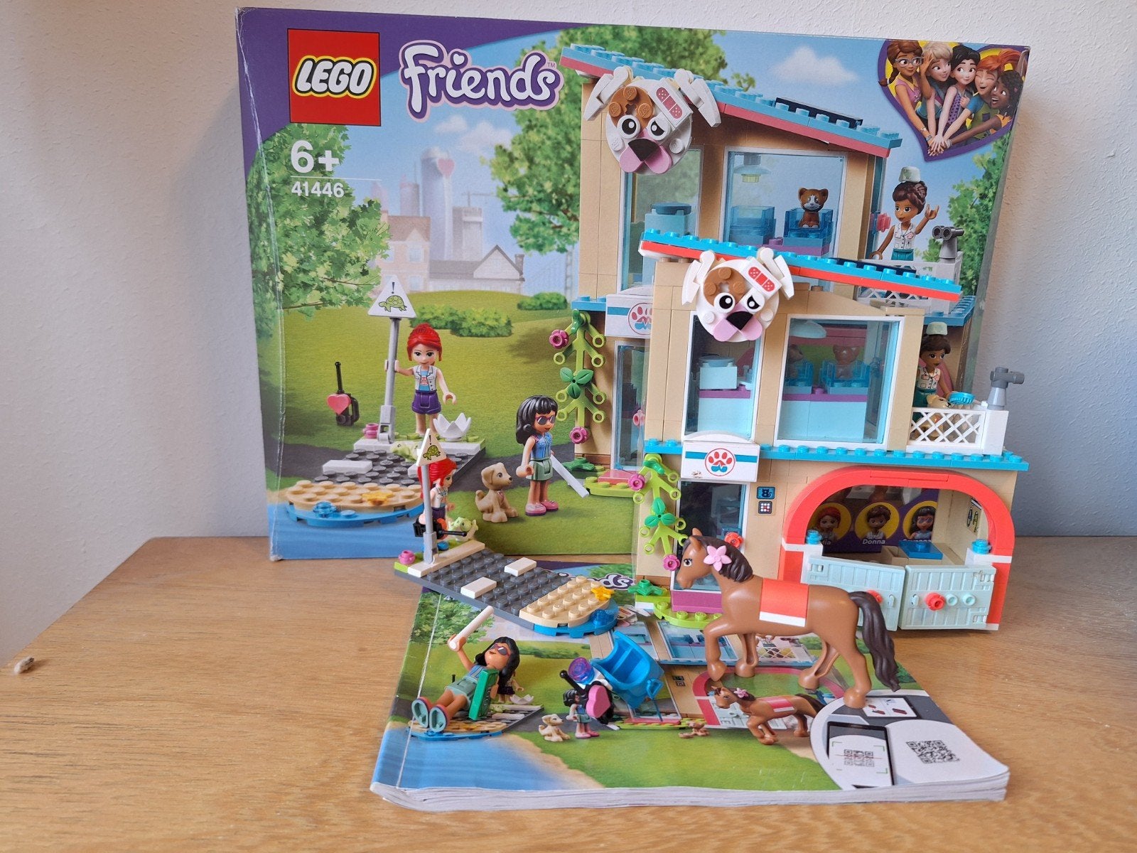 Lego Friends 41446 Dierenkliniek met doos, Ophalen of Verzenden, Zo goed als nieuw