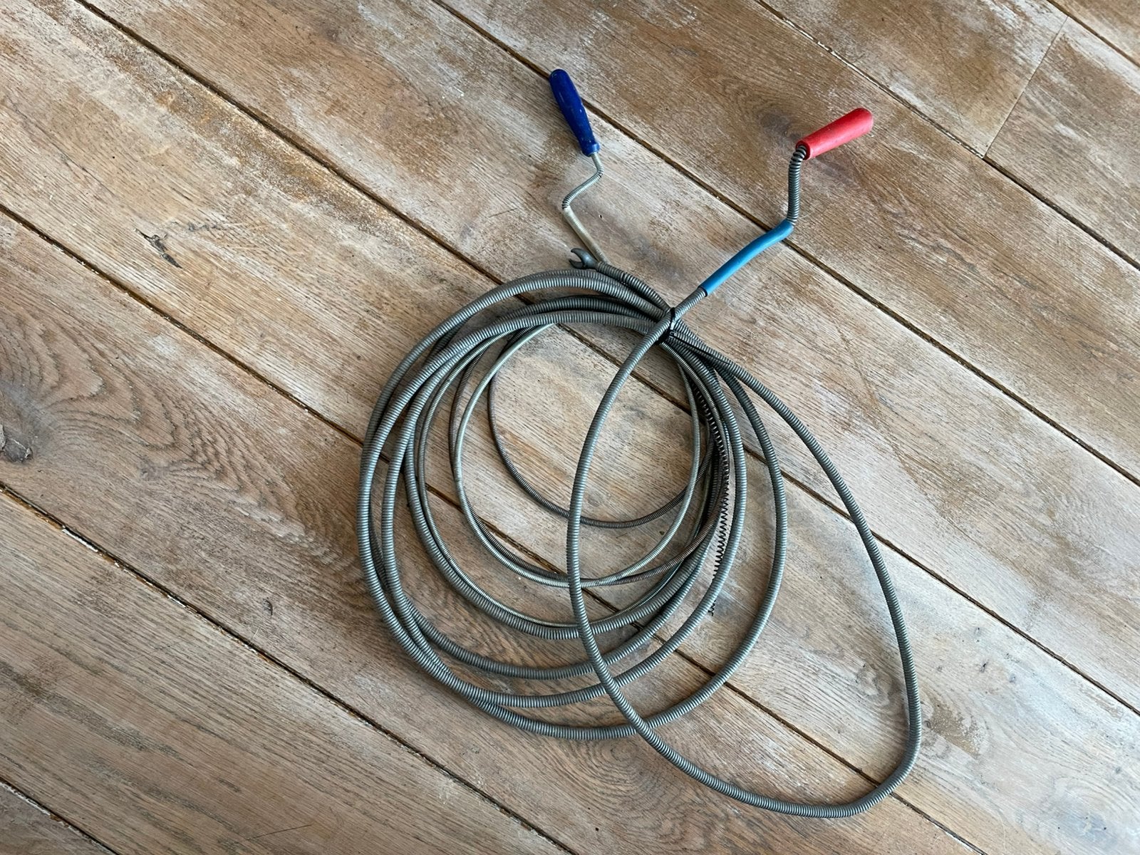 Twee ontstoppings veren( ongeveer 5 mtr en 3 meter, Doe-het-zelf en Verbouw, Ophalen, Gebruikt, Overige materialen, Overige typen