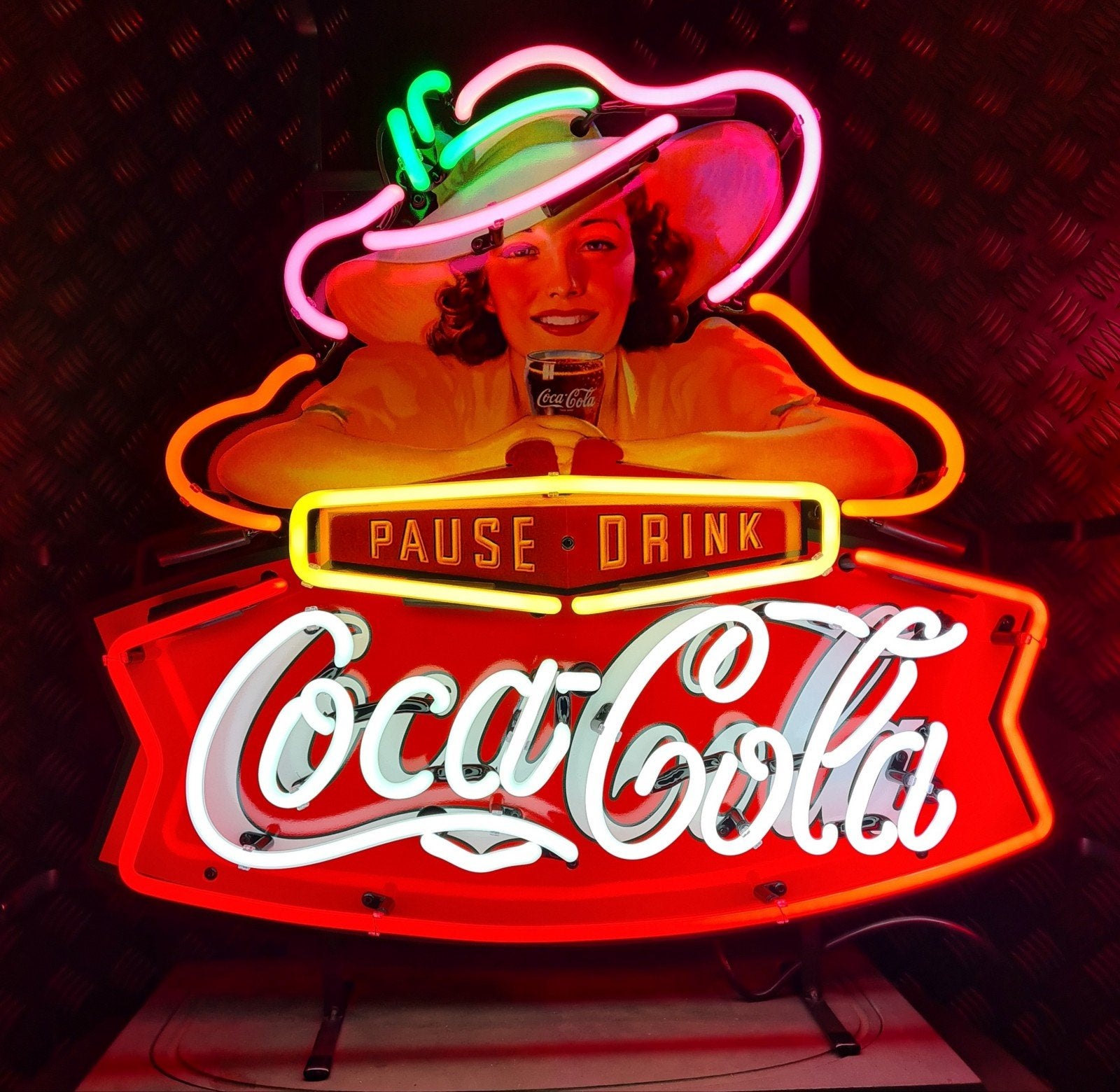 FIFTIES SIXTIES NEONVERLICHTING COCA COLA LADY NEON LAMP, Verzamelen, Automaten | Overige, Ophalen, Nieuw