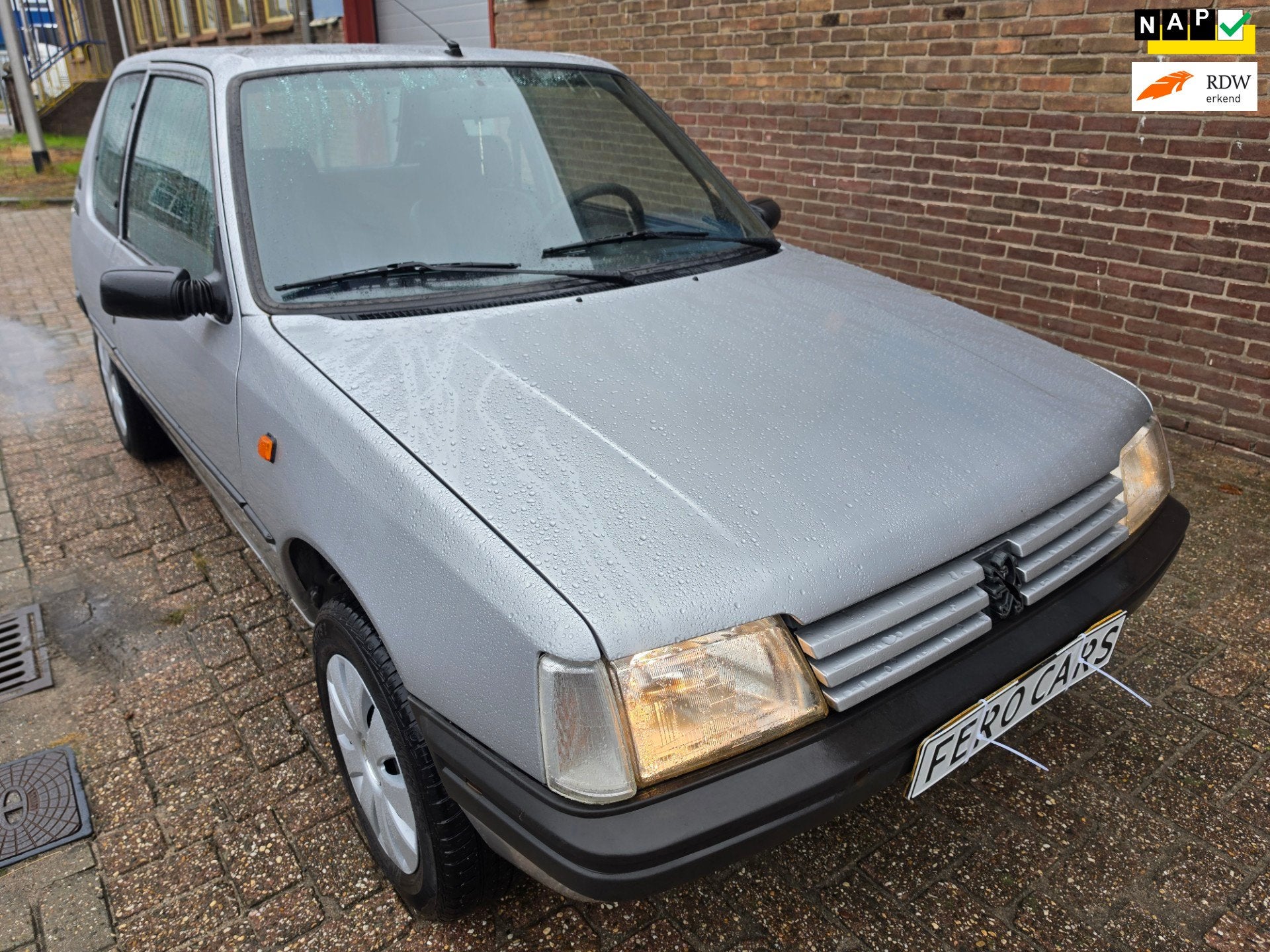 Peugeot 205 1.4 APK nieuw 1750,-, Stof, 785 kg, 4 cilinders, Bedrijf
