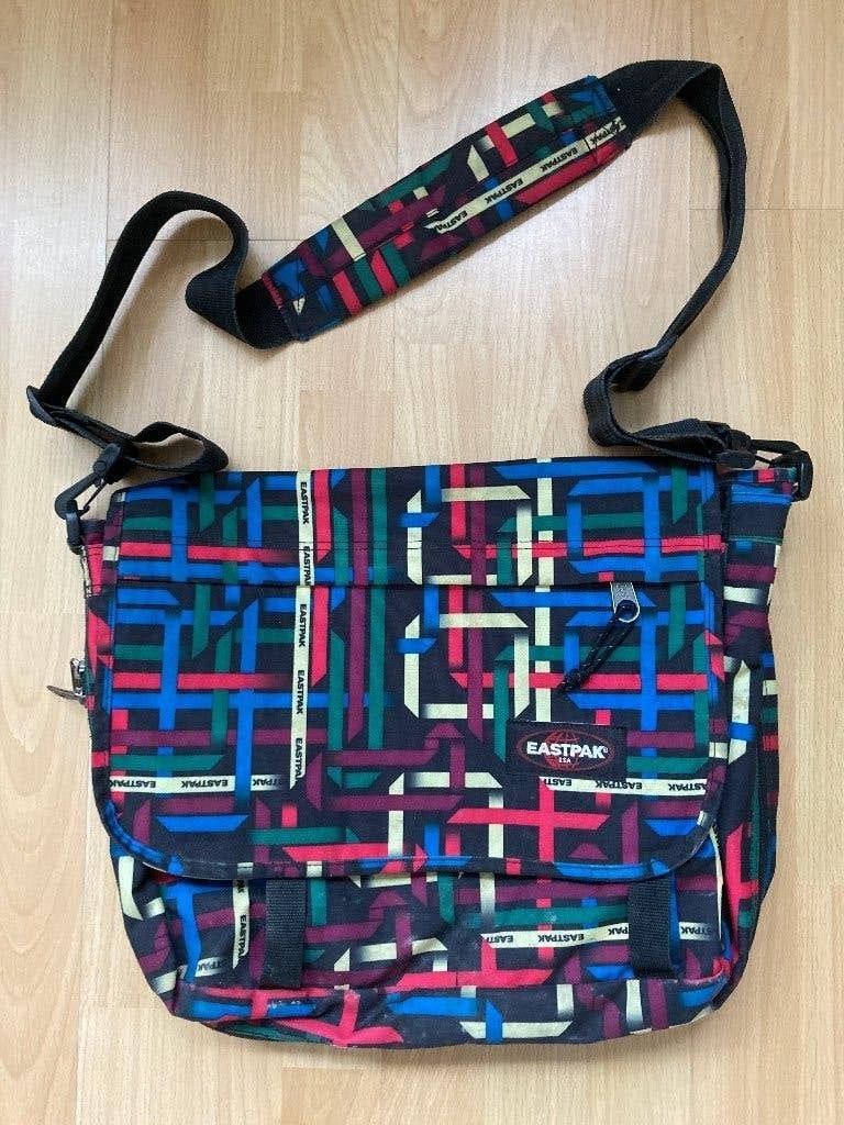 Eastpak schoudertas delegate messenger bag tas, Ophalen of Verzenden, Gebruikt, Zwart, Overige merken