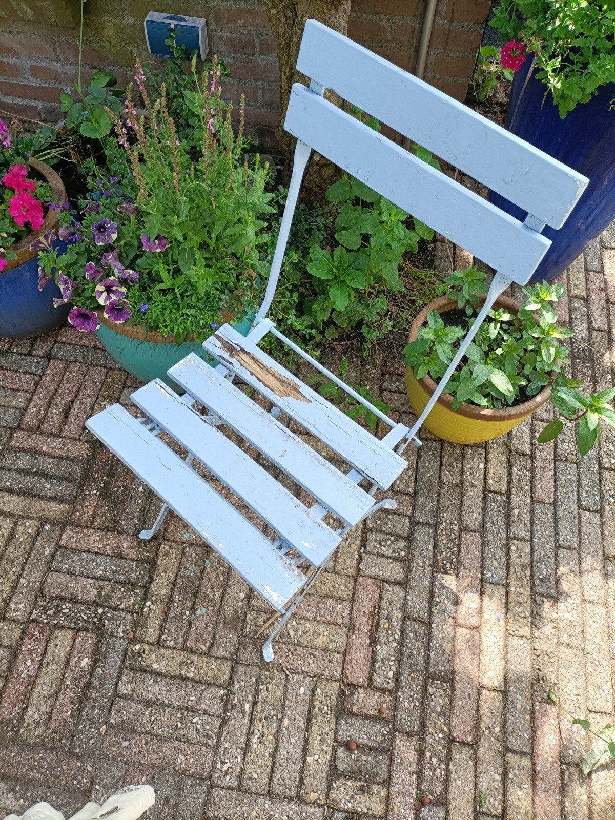 Bistrostoeltje. Klapstoeltje (ook een tafel te koop), Ophalen, Gebruikt, Hout, Inklapbaar