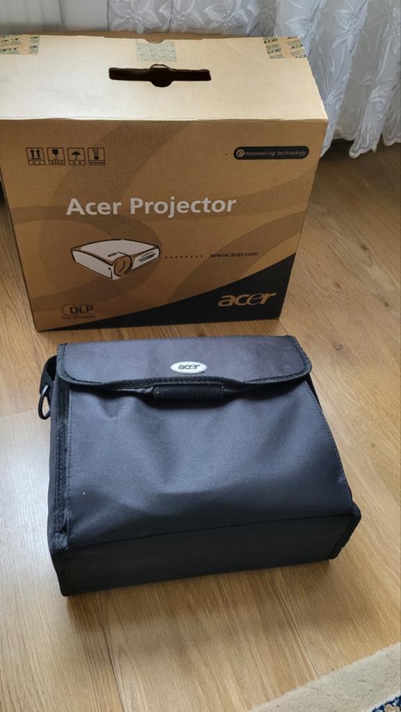 Acer ProjectorP1165 met DLP technologie en afstandsbediening, Ophalen of Verzenden, Zo goed als nieuw, DLP, Overige resoluties