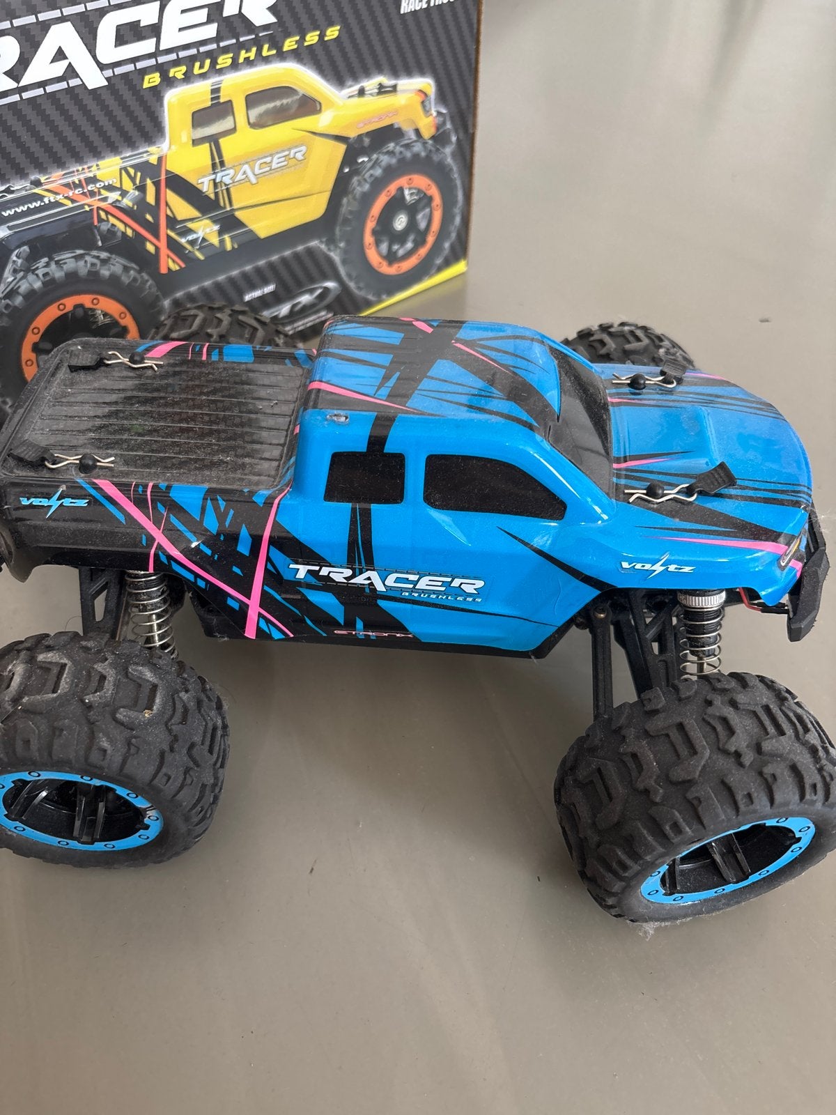 Voltz Tracer Brushless RC Auto 1:16 RTR, Elektro, Auto offroad, Ophalen of Verzenden, Zo goed als nieuw