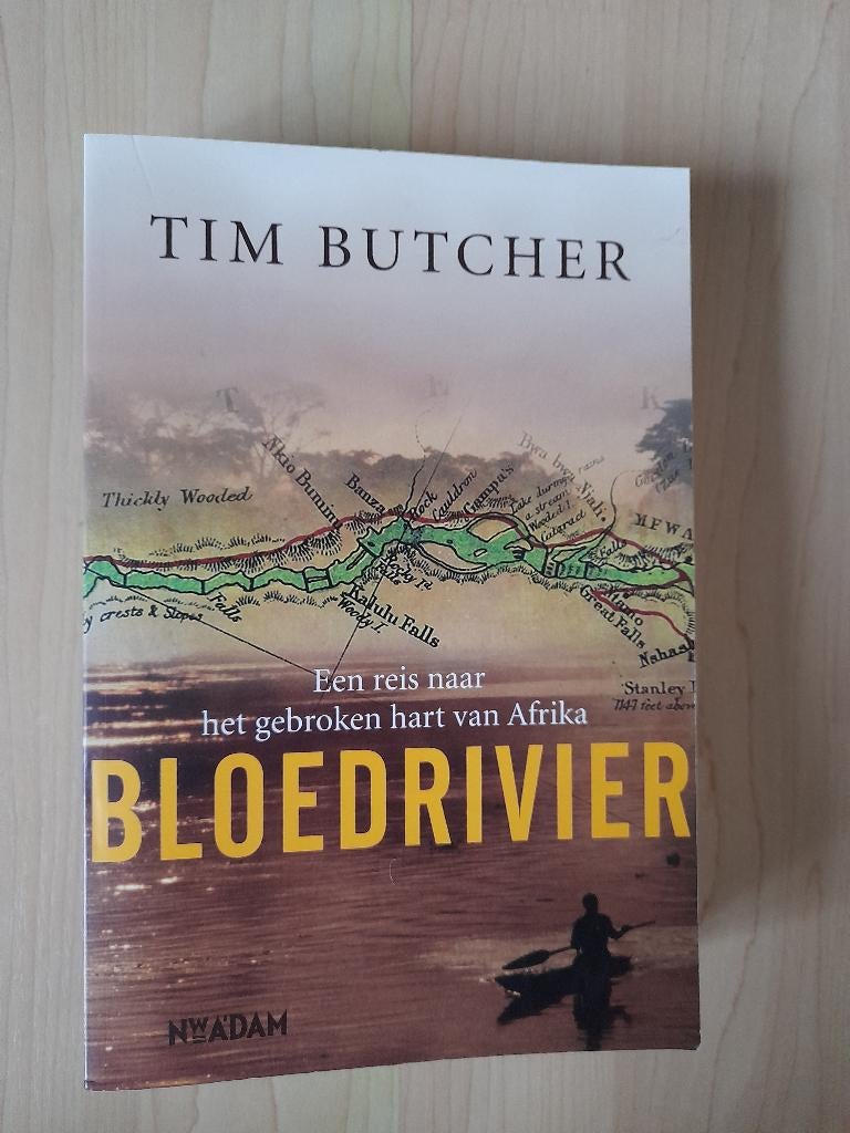 BLOEDRIVIER Tim Butcher, Boeken, Ophalen of Verzenden, Zo goed als nieuw