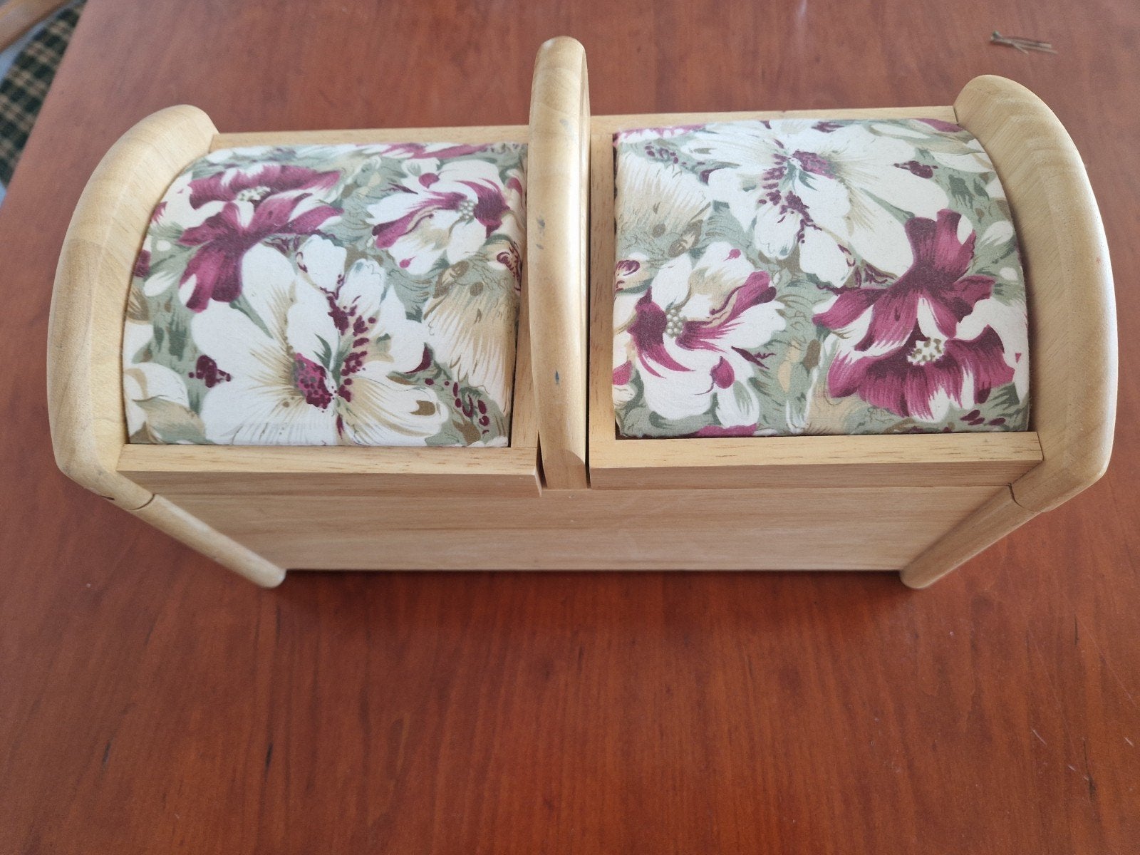 Houten Naaidoos met Bloemenpatroon - Vintage Stijl, Ophalen of Verzenden, Zo goed als nieuw, Overige typen