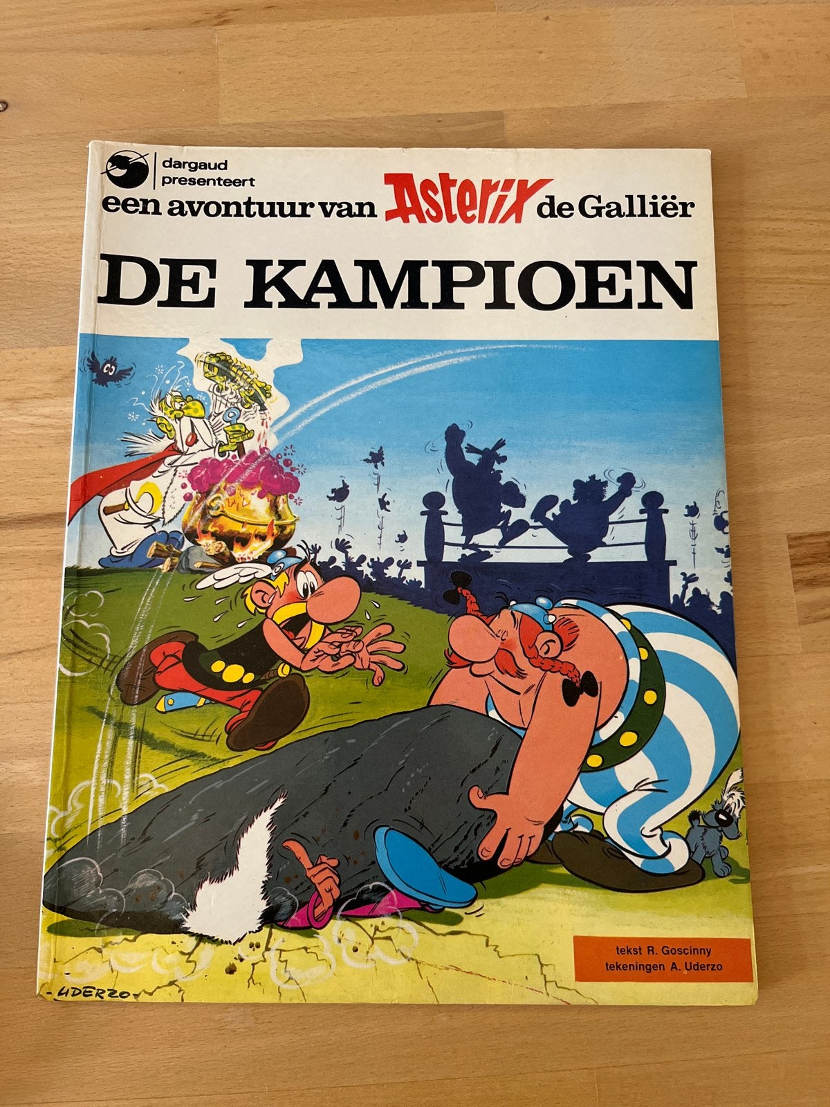 Asterix de Galliër: De Kampioen (Dargaud), Eén stripboek, Ophalen of Verzenden, Gelezen