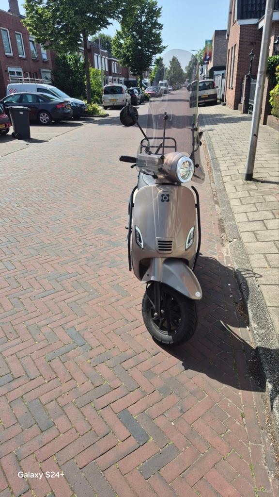 AGM VX50 Scooter - Zo goed als nieuw, slechts 1415 km, Ophalen of Verzenden, Zo goed als nieuw, Overige typen, Overige merken