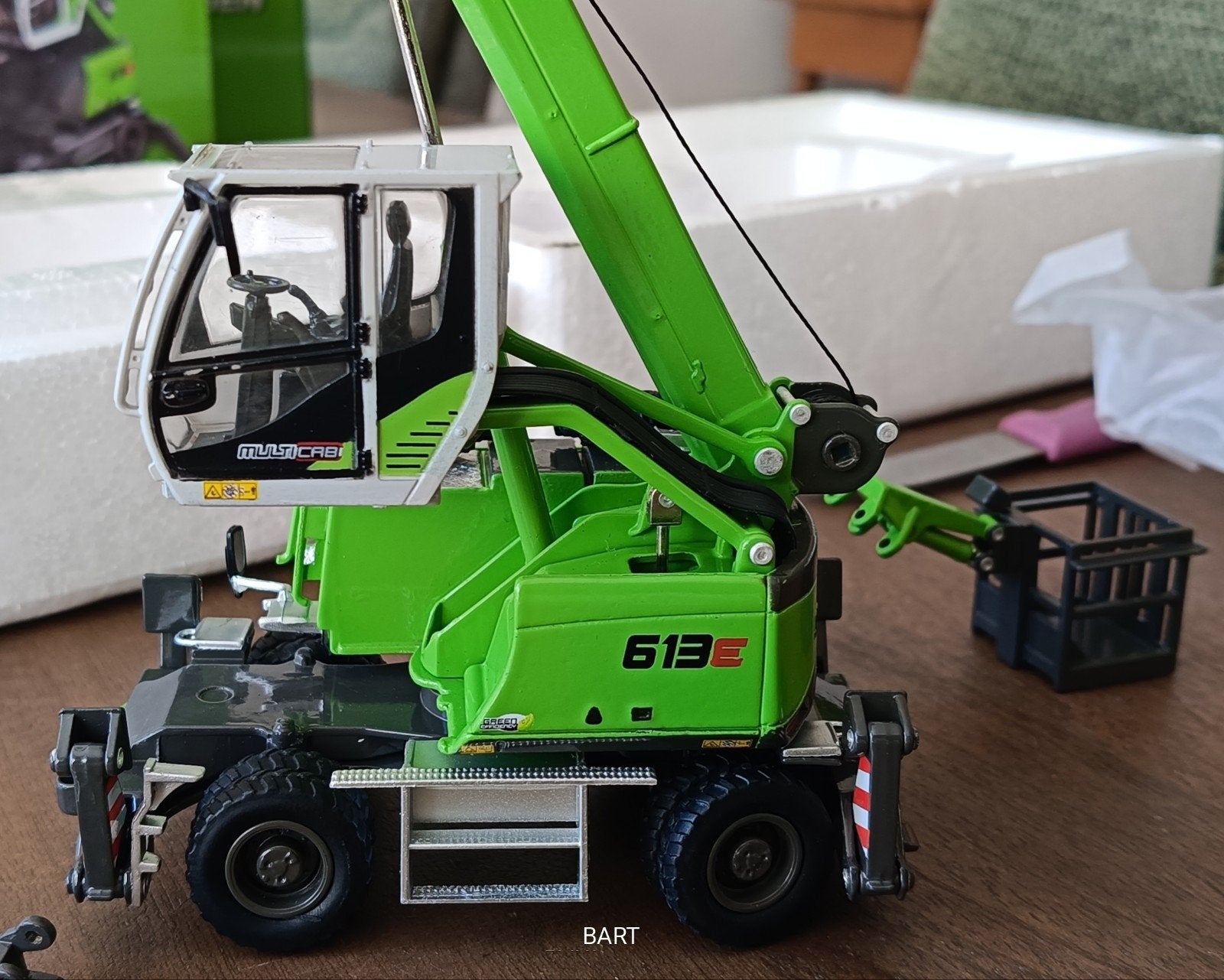 SENNEBOGEN MOBIELE HYDRAULISCHE KRAAN MET MANBAK EN JIB, Hobby en Vrije tijd, Ophalen of Verzenden, Nieuw, Hijskraan, Tractor of Landbouw