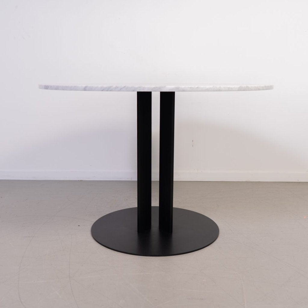 Normann Copenhagen Scala Tafel Marmer - Zwart, Huis en Inrichting, Tafels | Eettafels, Niet ingevuld, Zo goed als nieuw, Niet ingevuld