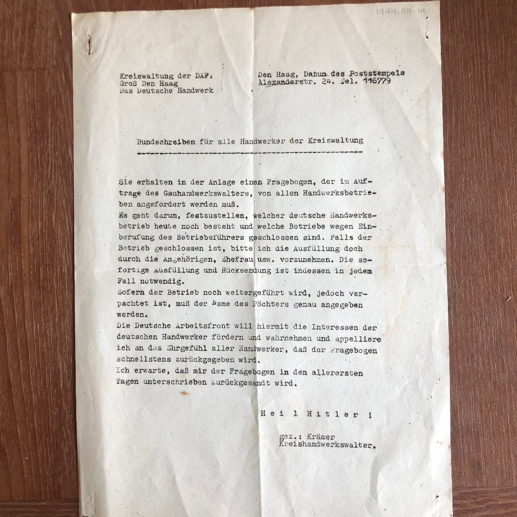 Circulaire Deutsch Arbeits Front uit Den Haag. Het begeleidt, Ophalen of Verzenden, Tweede Wereldoorlog, Gelezen, Overige onderwerpen