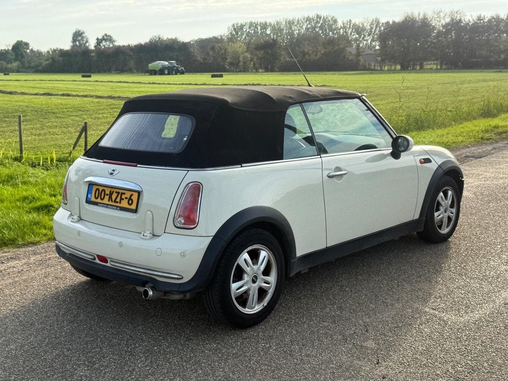 Mini Mini Cabrio 1.6 Cooper Airco APK 11-2026, Voorwielaandrijving, Gebruikt, Zwart, 4 cilinders