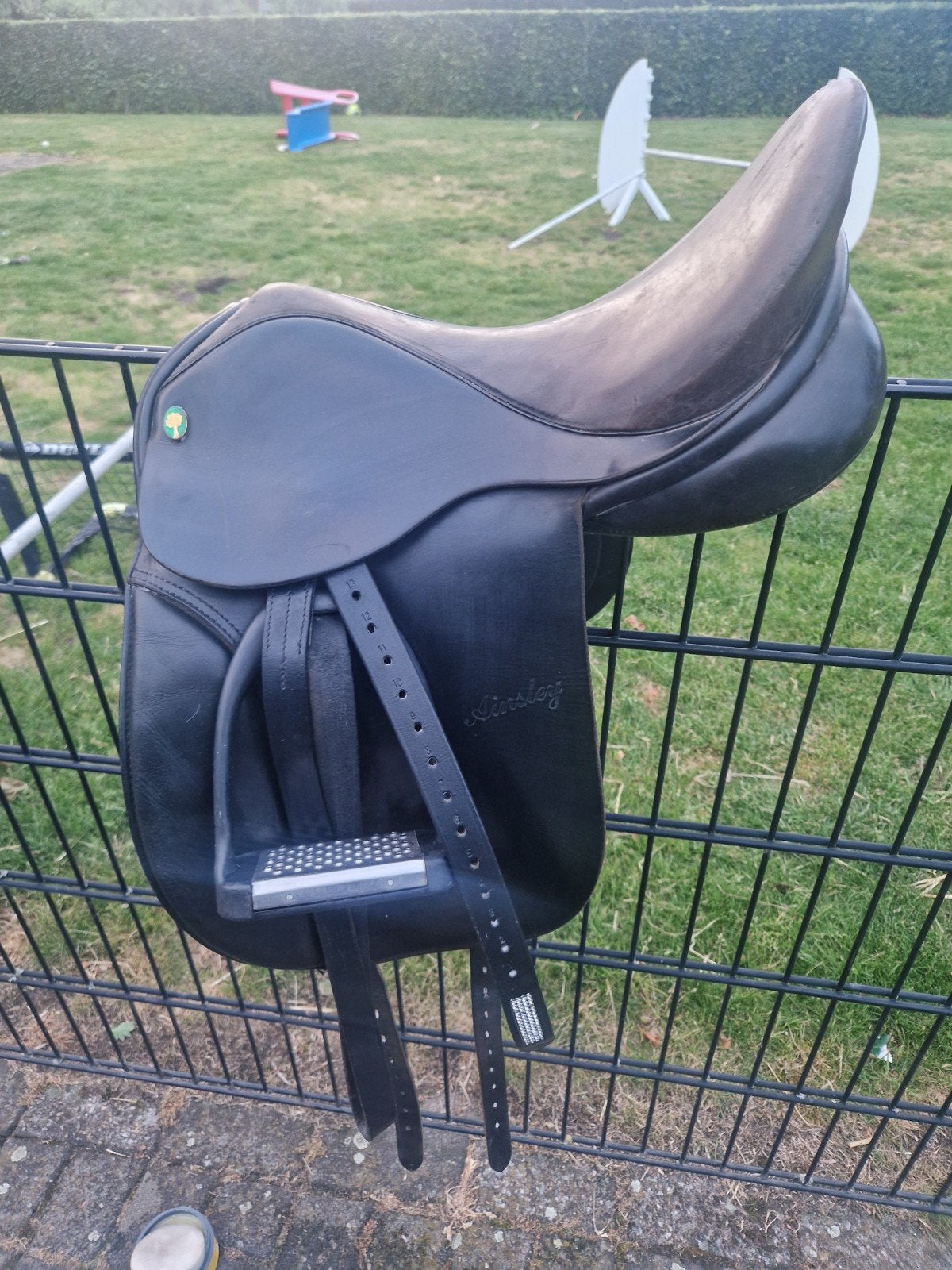 16 inch dressuur zadel, Dieren en Toebehoren, Ophalen, Gebruikt, Dressuur