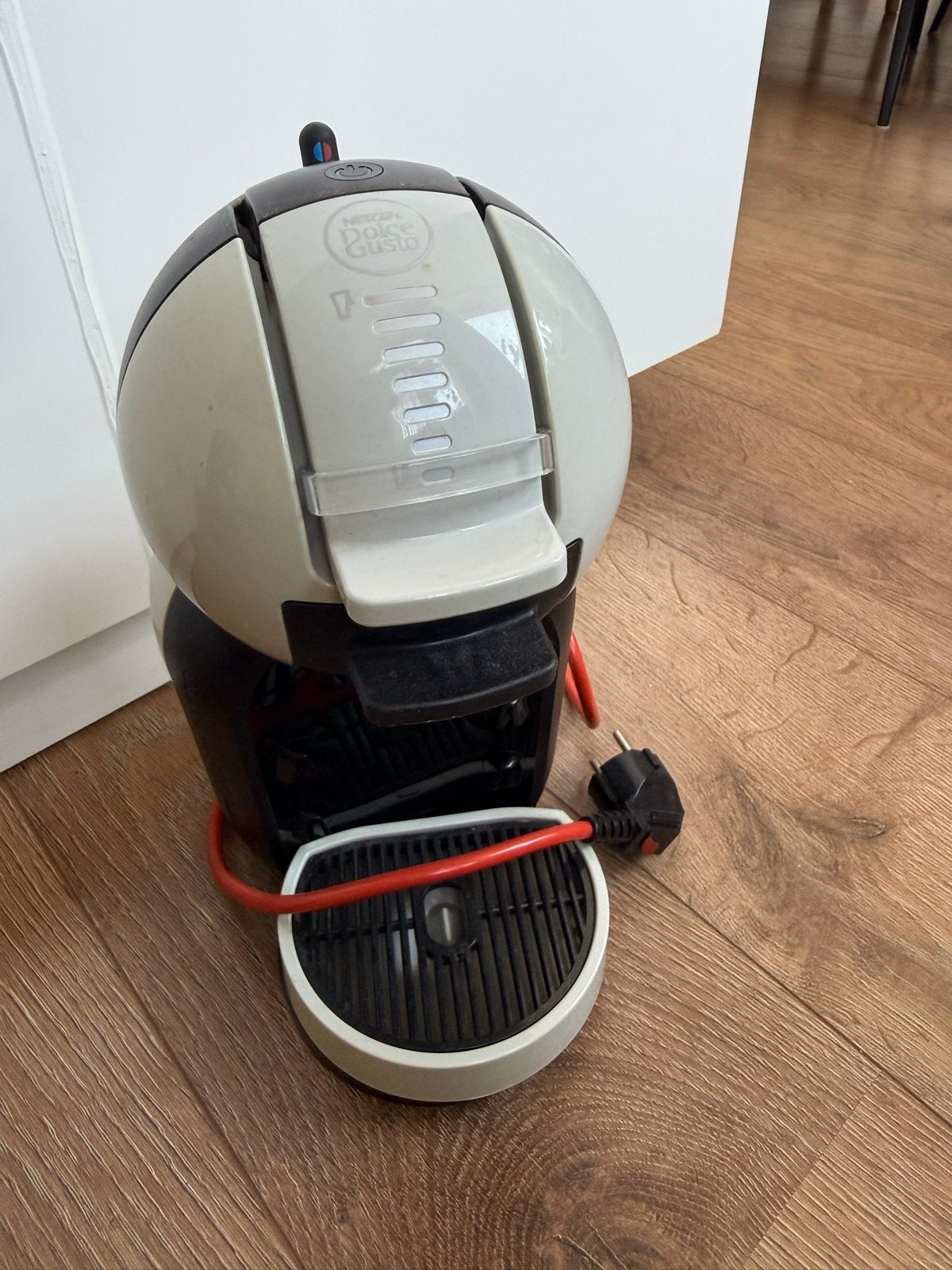 Nescafé Dolce Gusto Mini Me Koffiezetapparaat, Ophalen, Gebruikt, Koffiemachine, 1 kopje