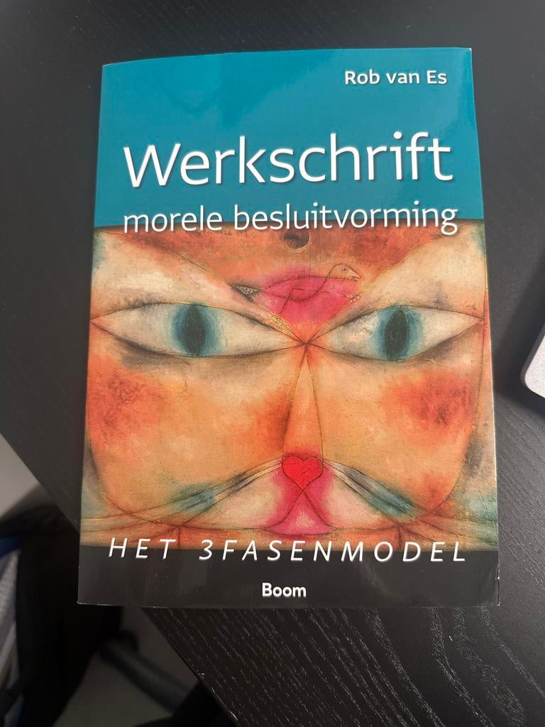 Werkschrift morele besluitvorming Rob van Es, Ophalen of Verzenden, Gamma, Zo goed als nieuw, HBO