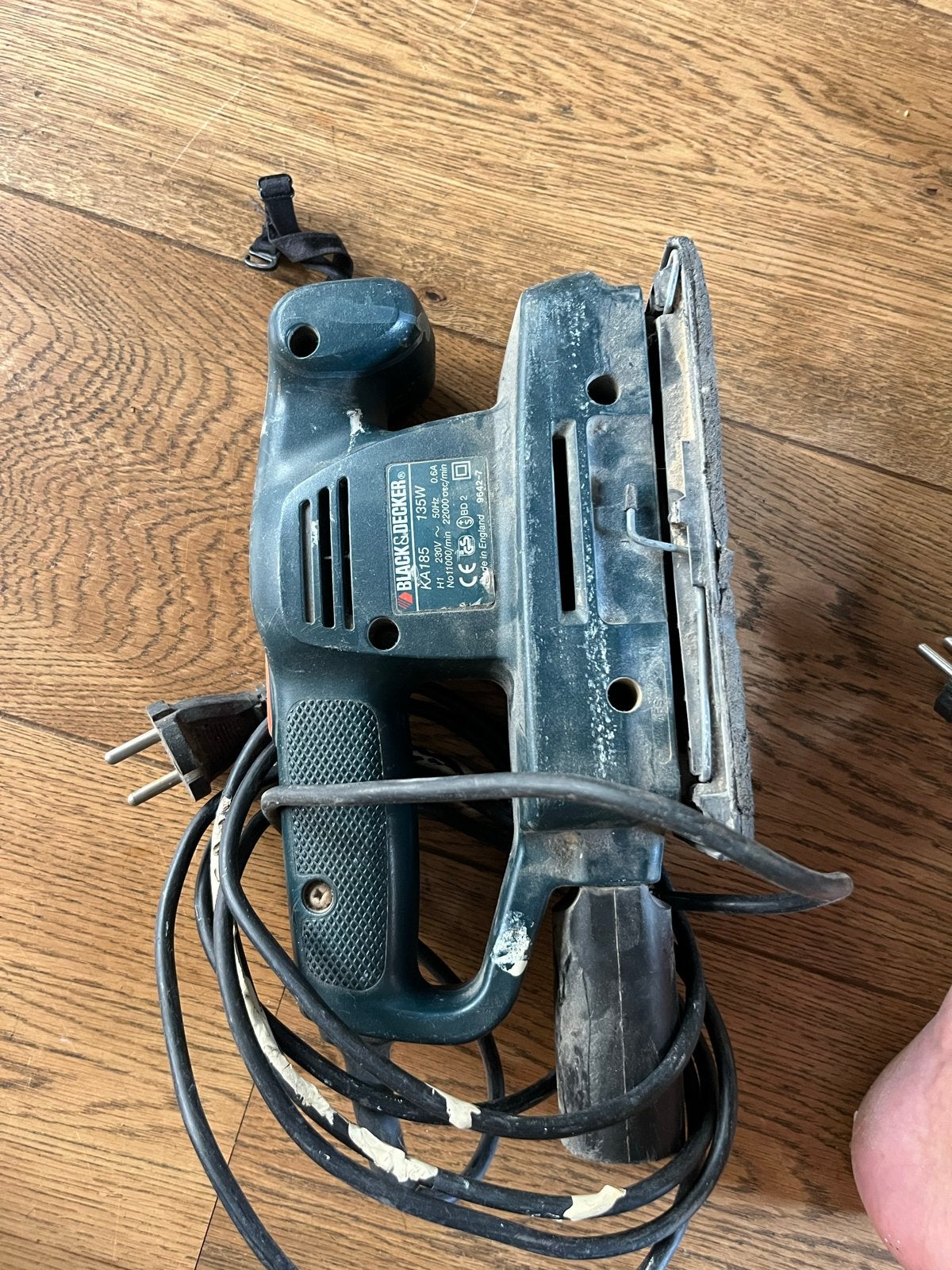 Black & Decker KA185 Vlakschuurmachine 135W, Ophalen of Verzenden, Gebruikt, Minder dan 600 watt, Vlakschuurmachine