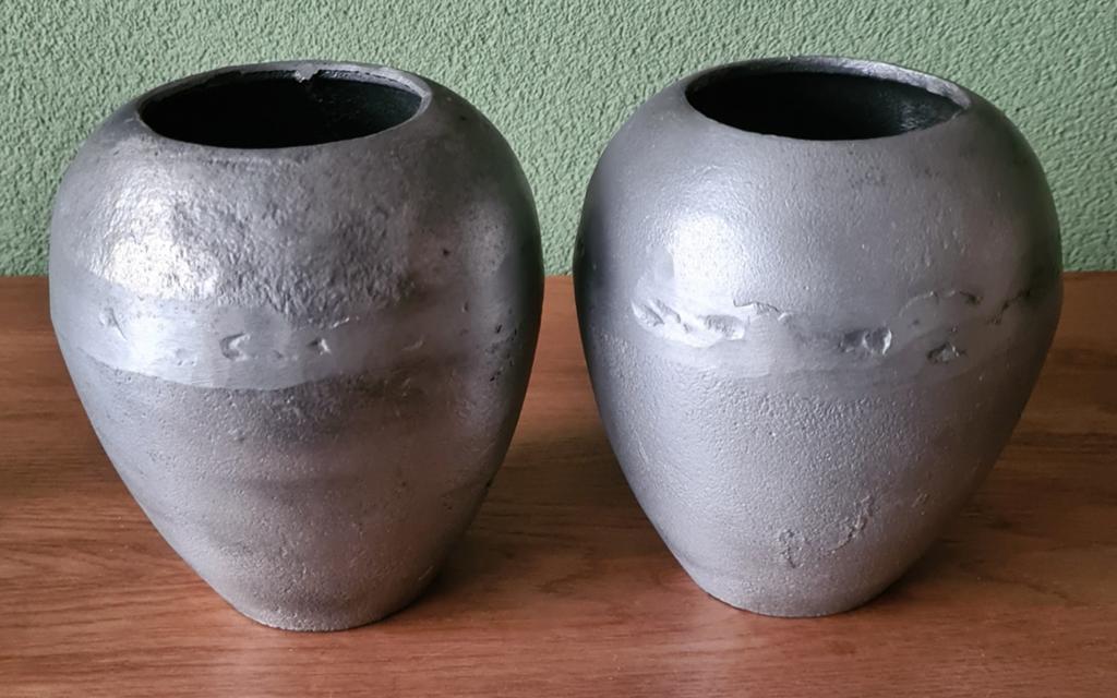2 Industriële metalen vazen, Ophalen of Verzenden, Zo goed als nieuw, Overige kleuren, Overige materialen
