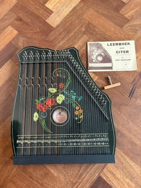 Jubel Tone Akkord-Zither, citer, >50 jaar oud, zgan, Ophalen of Verzenden, Zo goed als nieuw