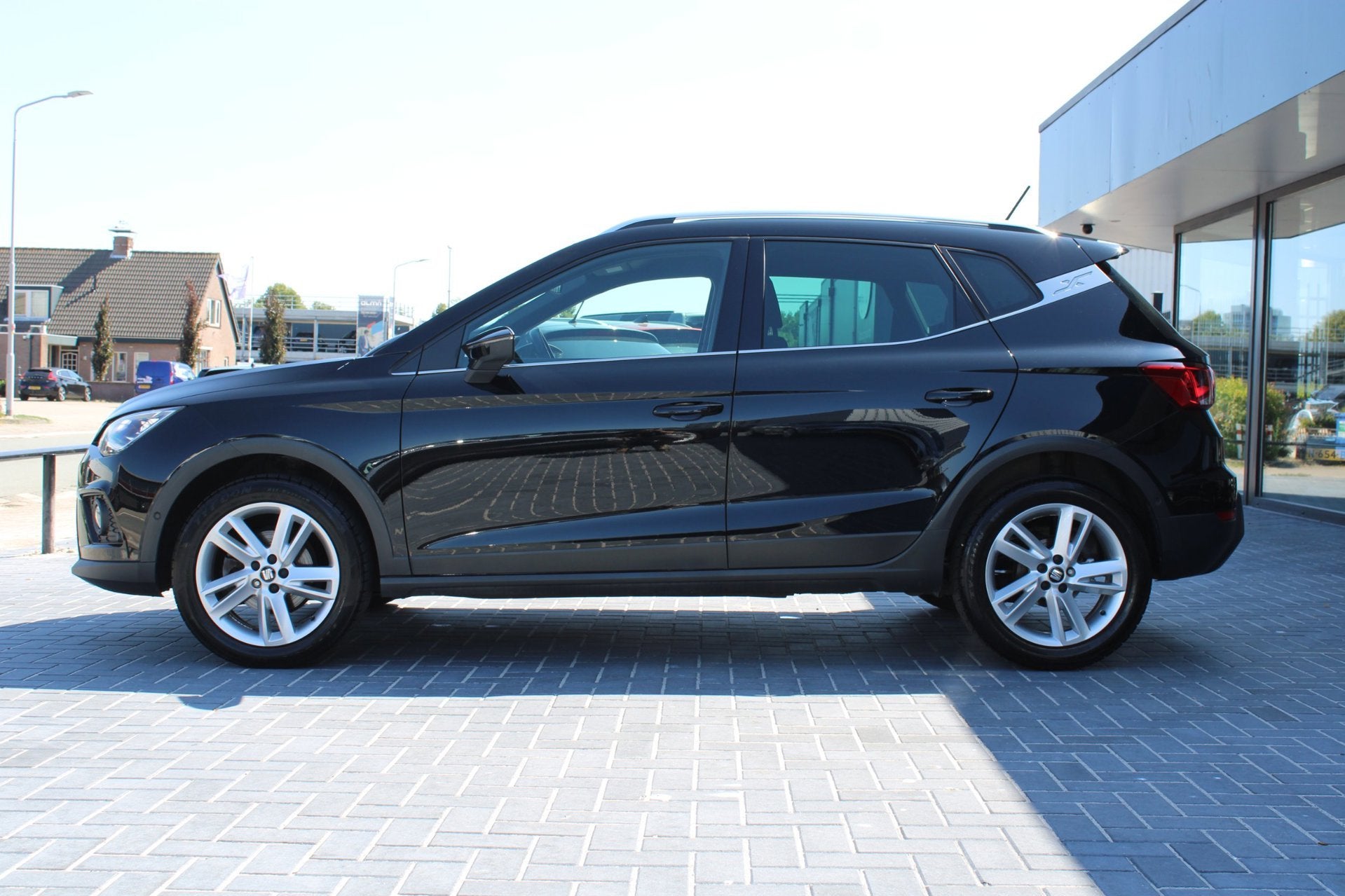 Seat Arona 1.5 TSI EVO FR Business Intense, Voorwielaandrijving, Stof, 4 cilinders, 150 pk