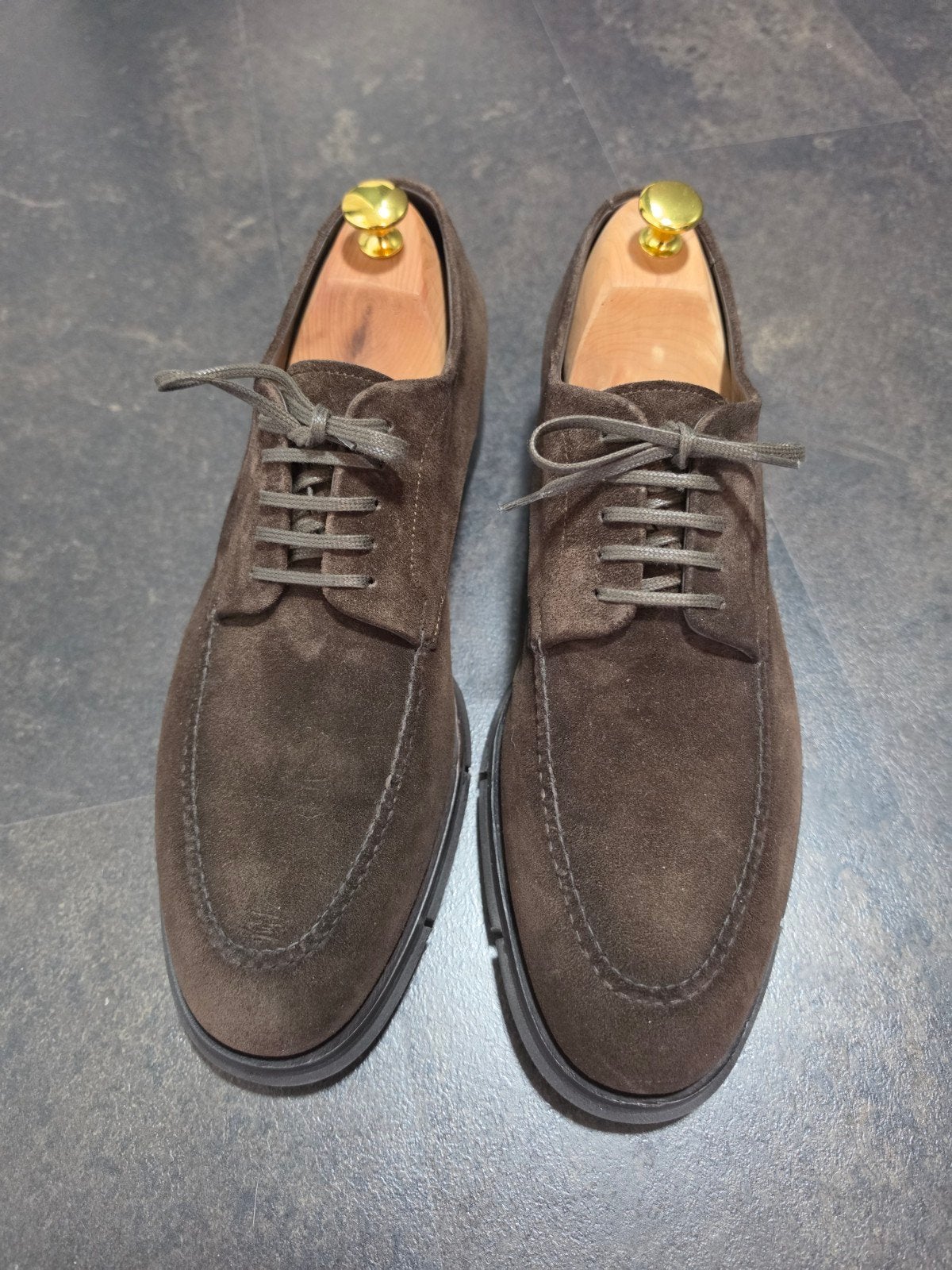 Santoni Suede Goodyear Schoenen Maat 43 - Nieuwstaat, Bruin, Ophalen of Verzenden, Zo goed als nieuw, Santoni
