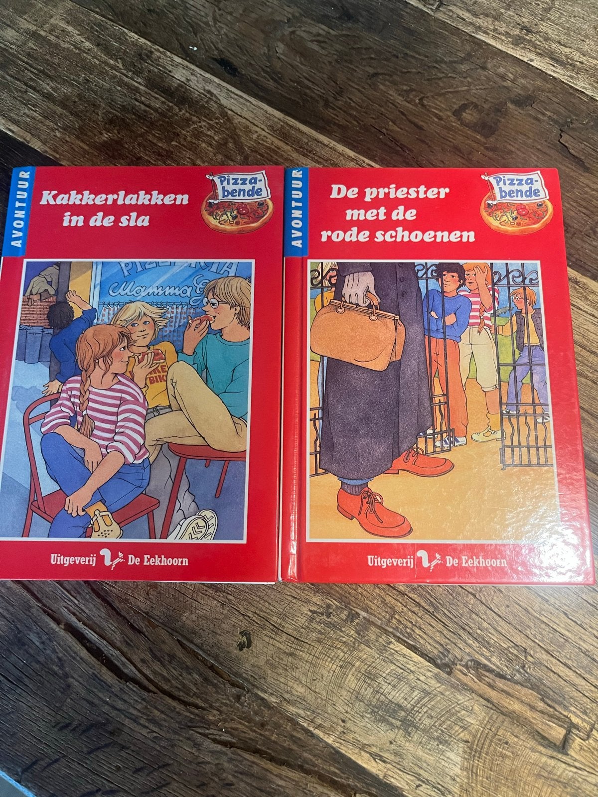 De Pizzabende: Kakkerlakken in de sla & De priester, Boeken, Verzenden, Zo goed als nieuw