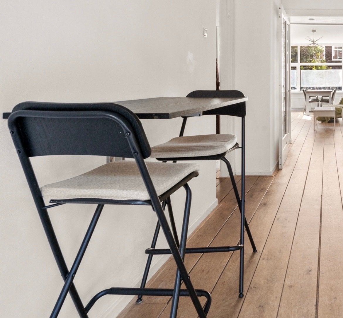 IKEA Franklin barkrukken en Bjursta wandtafel, Gebruikt, 60 tot 90 cm, Ophalen of Verzenden, Metaal