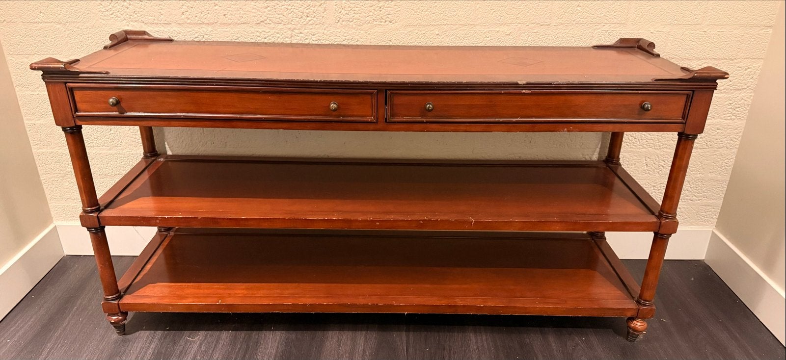 Klassiek dressoir met lades en planken, Huis en Inrichting, Ophalen, Gebruikt, 150 tot 200 cm, Met lade(s)