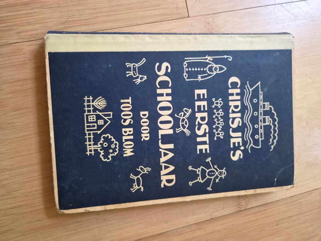 Chrisje's Eerste Schooljaar - Toos Blom (1948), Ophalen of Verzenden